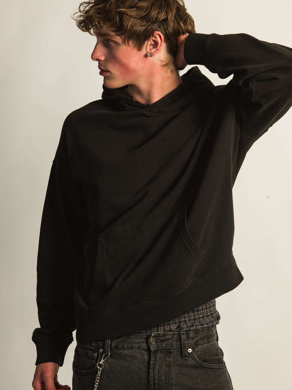 KOLBY RELAXED FIT HOODIE - BLACK