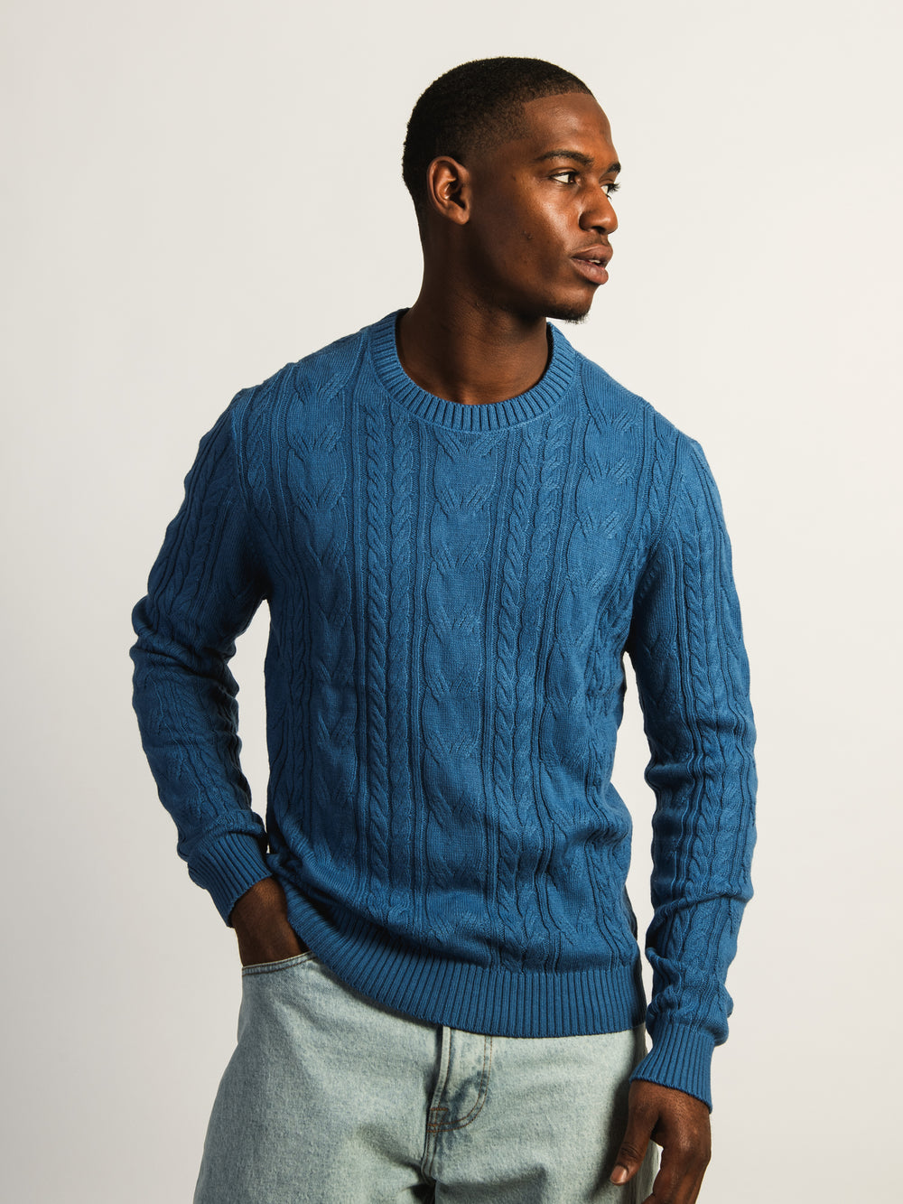 KOLBY CABLE KNIT SWEATER - BLUE