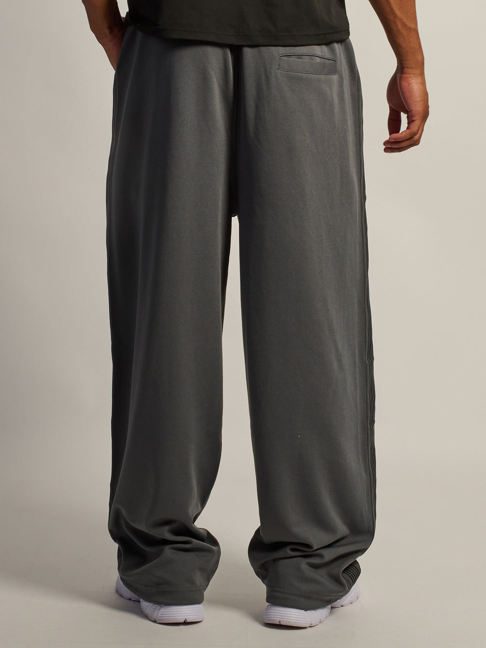 KOLBY SUPER BAGGY KNIT PANT - CHARCOAL