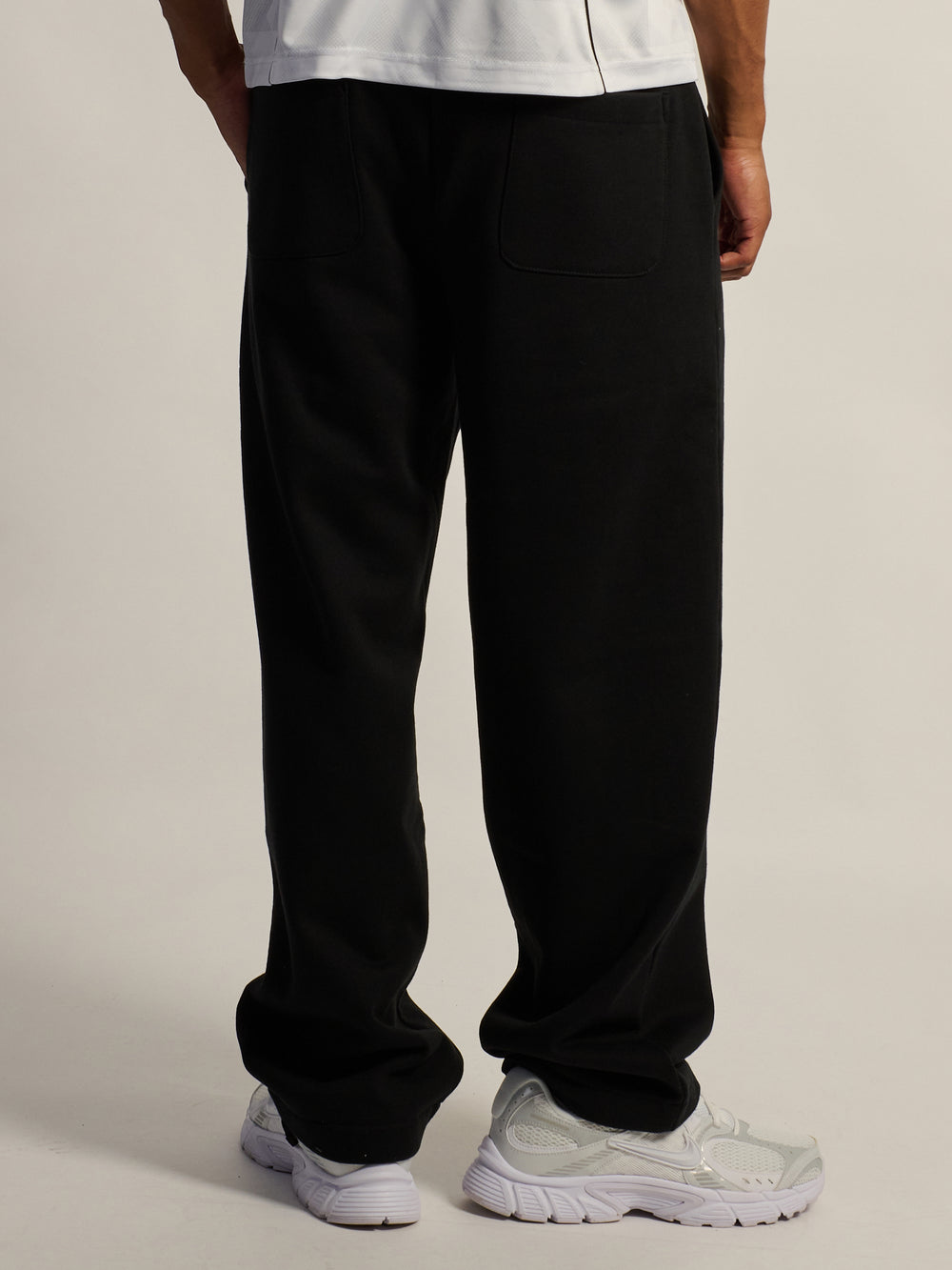 KOLBY BAGGY HEAVYWEIGHT SWEATPANT - BLACK