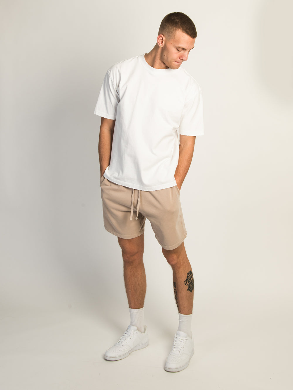 KOLBY FLEECE SHORT - PEBBLE