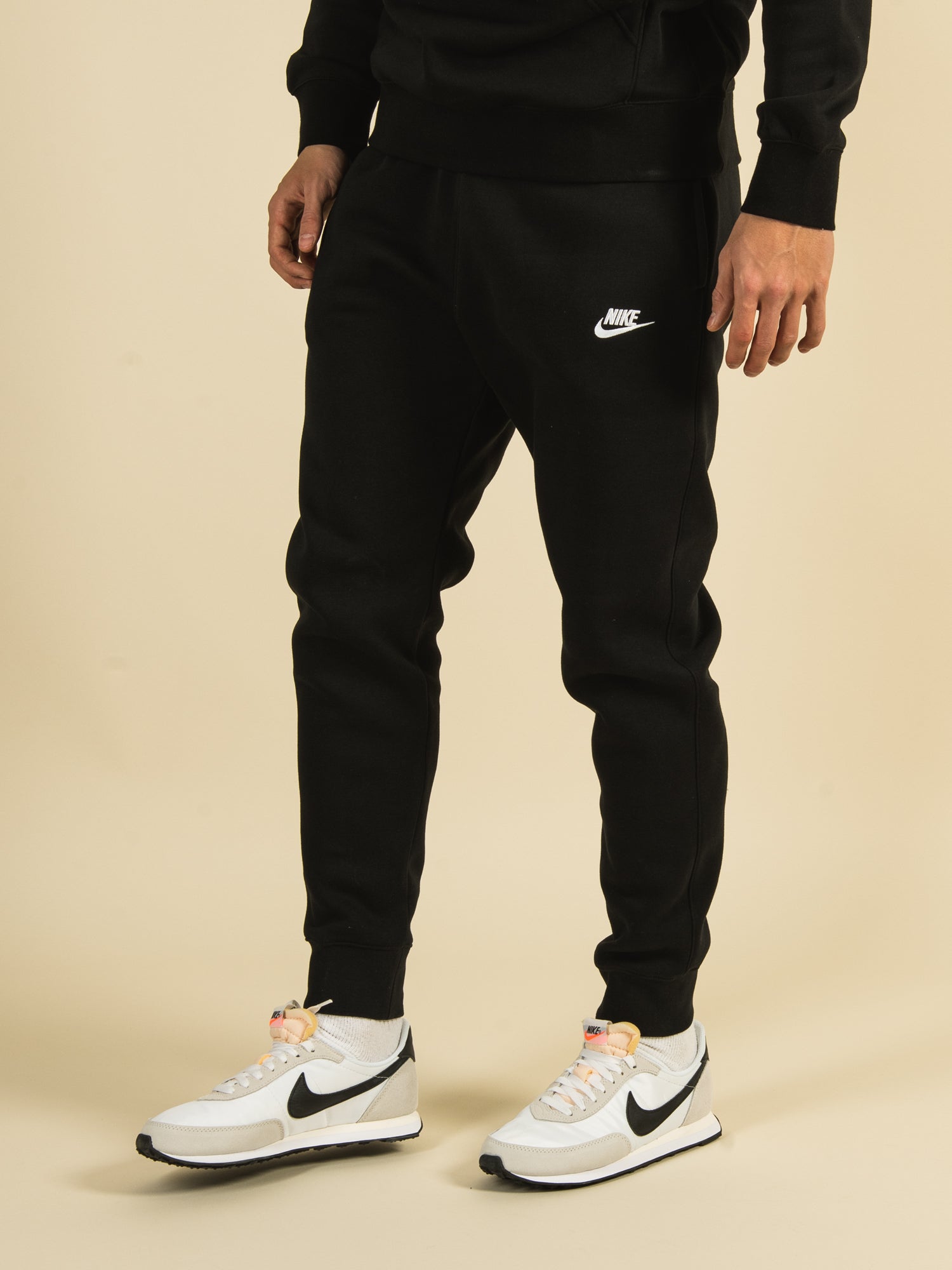 Nike fleece sweatpant online