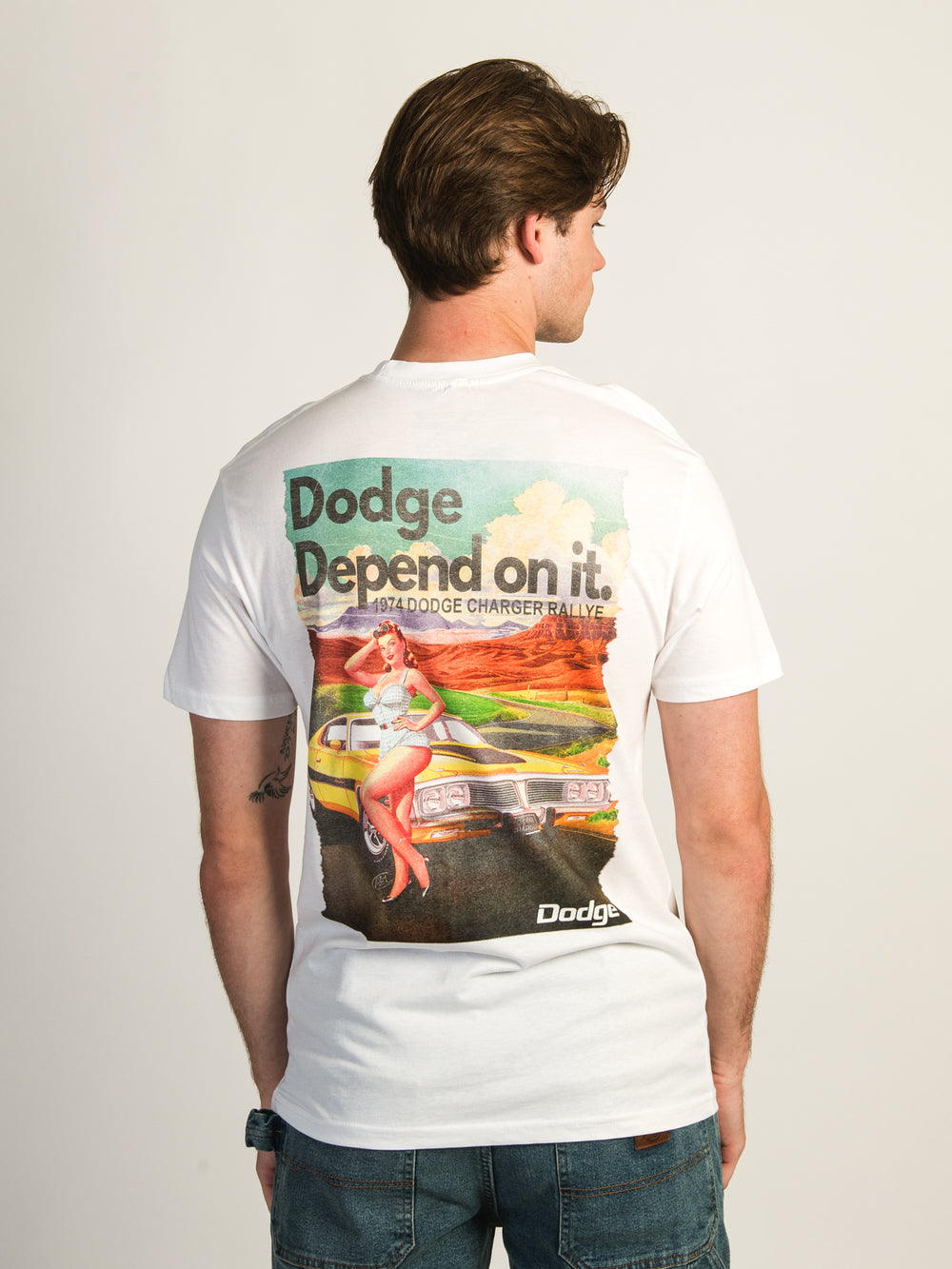 RETRO DODGE T-SHIRT