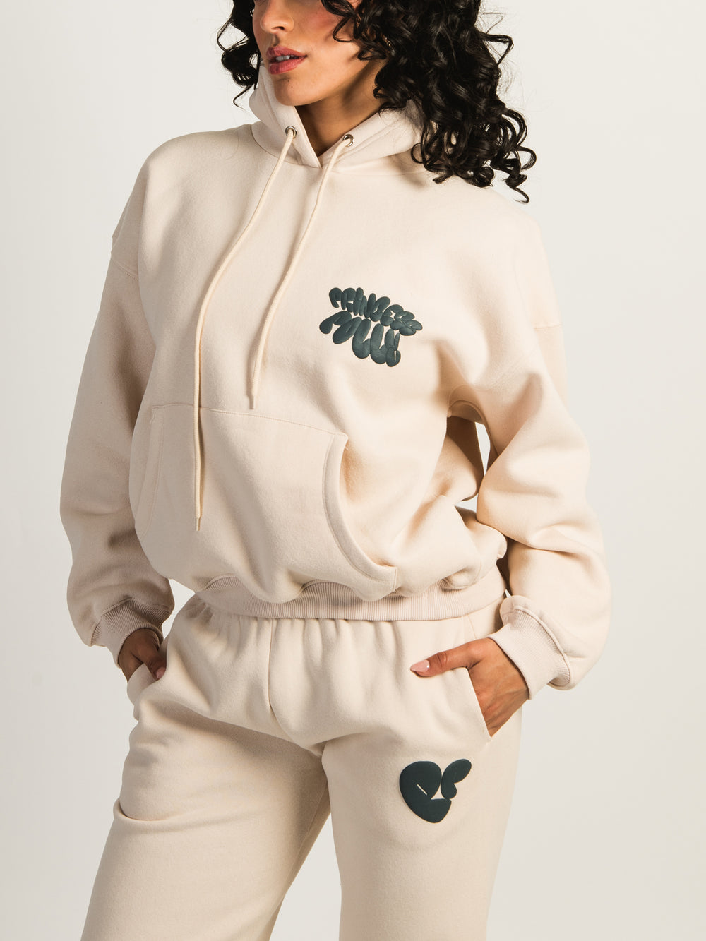 PRINCESS POLLY BUBBLE TEXT PULLOVER HOODIE