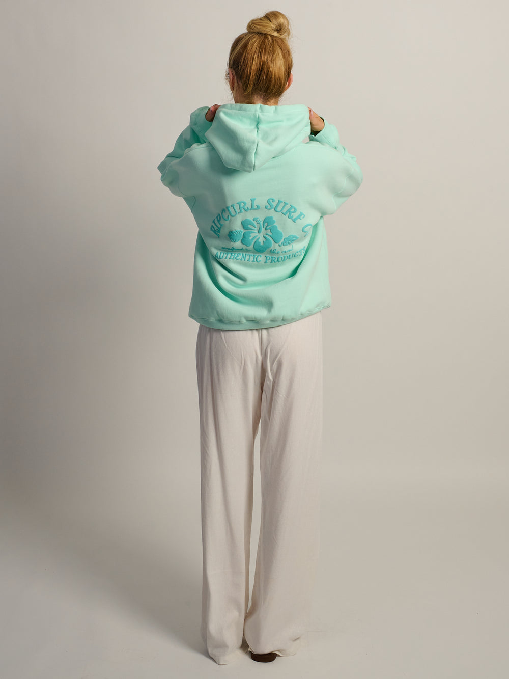 RIP CURL SURF PUFF HERITAGE HOODIE - LIGHT BLUE