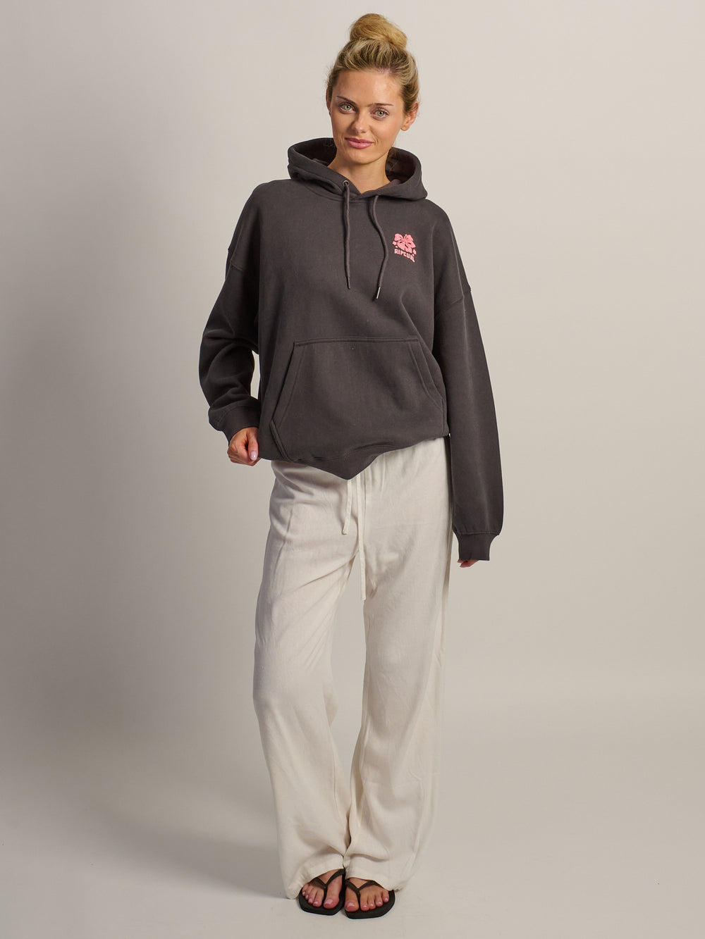RIP CURL SURF PUFF HERITAGE HOODIE - BLACK