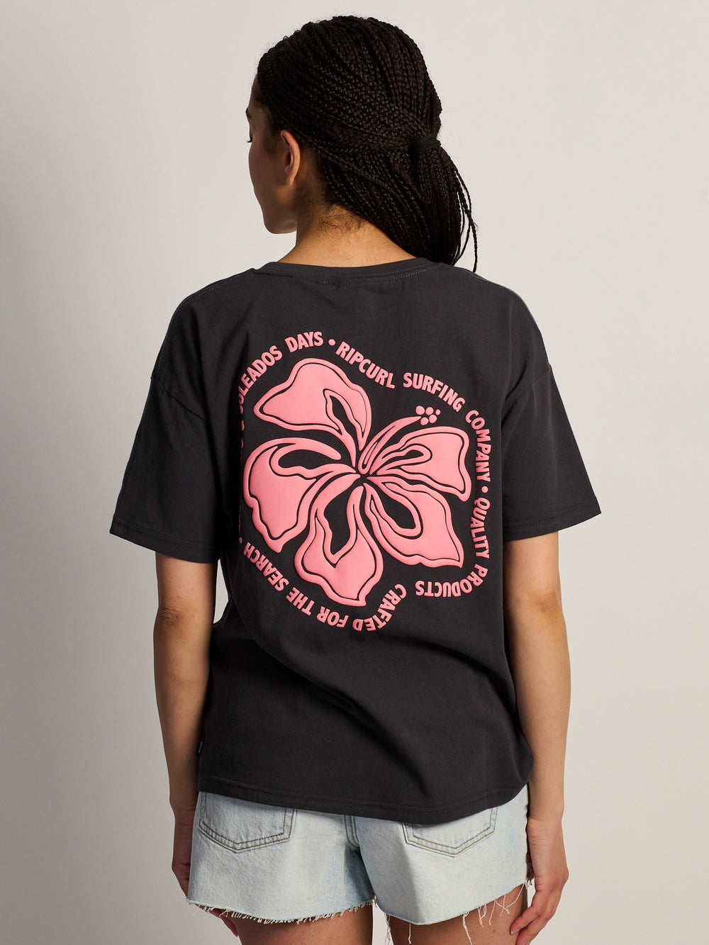 RIP CURL SURF PUFF PARTY PK RELAXED  TEE - BLACK