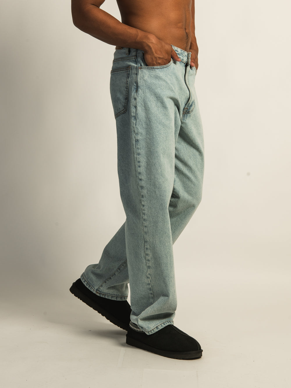 TAINTED BAGGY FIT DENIM - LIGHT WASH DENIM