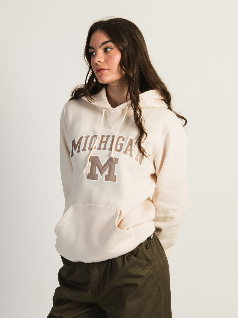 RUSSELL NCAA MICHIGAN PULLOVER HOODIE